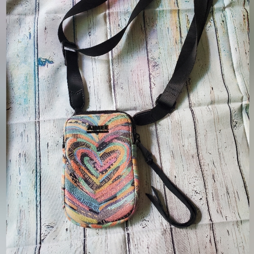 aimee kestenberg capri crossbody love heart